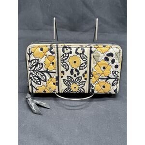 Vera Bradley Wallet Womens Multicolor Floral Quilted Cotton Zip Around Clutch